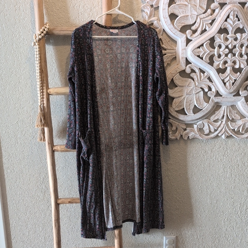 LuLaRoe Gray and Pink Patterned Duster